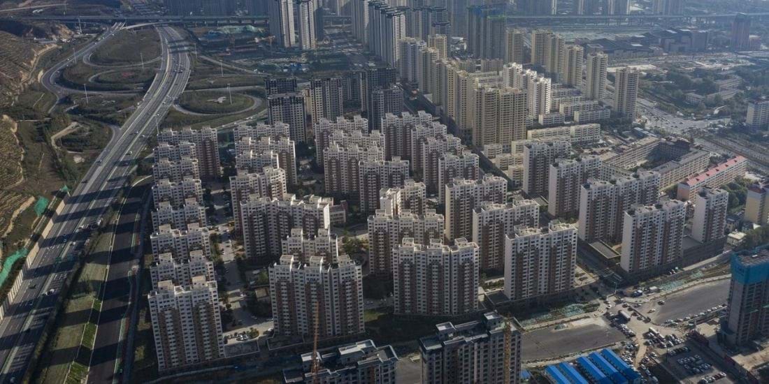 Áp lực của đầu cơ bất động sản đối với thị trường Việt Nam